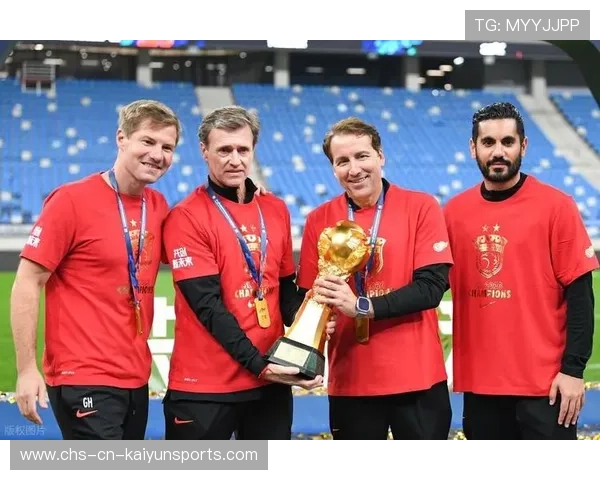 选帅大战白热化，谁将是未来足坛的领导者？