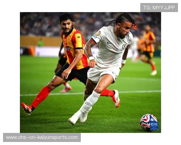 突尼斯希望门将高接低挡，避免大败，突尼斯国脚